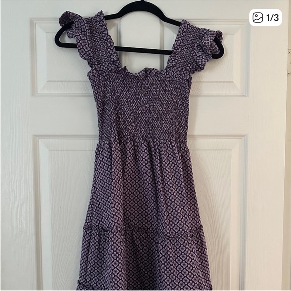 💜HILL HOUSE Lavender Smocked Tiered Ellie Dress - Picture 3 of 6